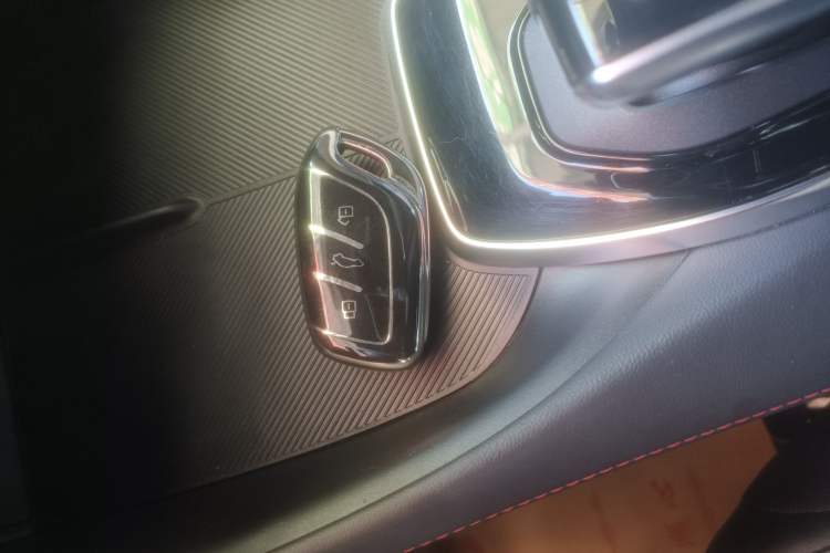Used MG 5 2025 300TGI Global Flagship Edition Vehicle Key