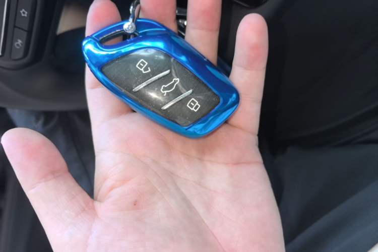 Used MG 5 2025 180 DVVT Global First Edition Vehicle Key