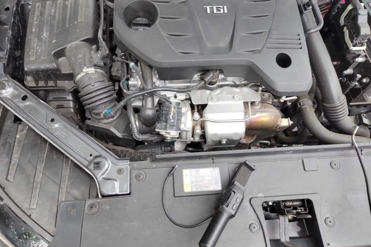 Used MG 5 2026 Model 300DVVT Global Flagship MAX Edition Engine Bay Right