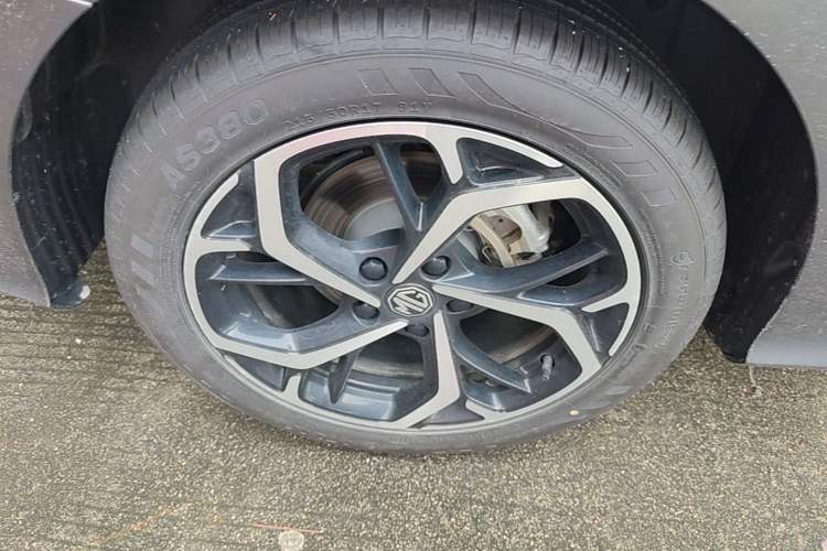 Used MG 5 2026 Model 300DVVT Global Flagship MAX Edition Right Rear Wheel Hub