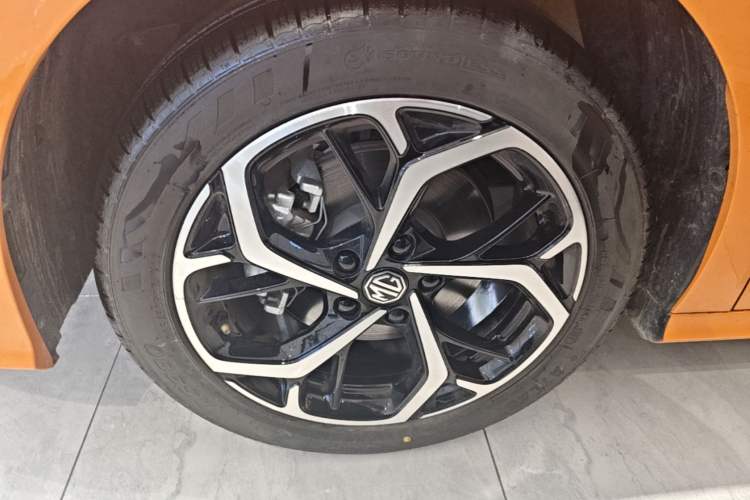 Used MG 5 2026 Model 300DVVT Global Flagship MAX Edition Left Front Wheel Hub
