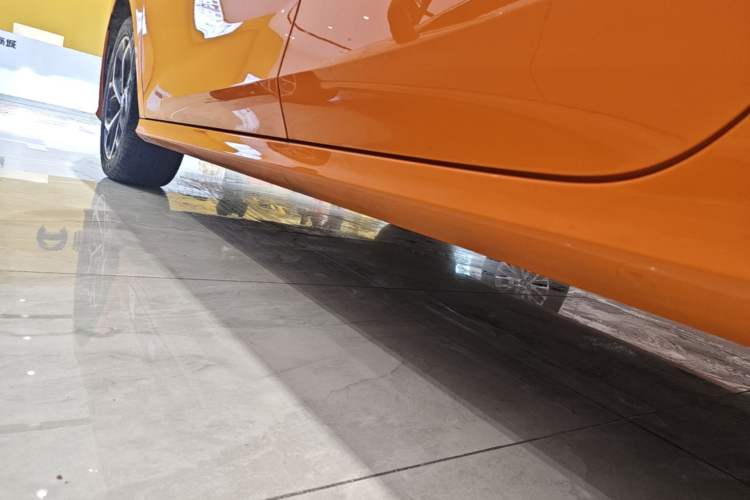 Used MG 5 2026 Model 300DVVT Global Flagship MAX Edition Left Side Sill