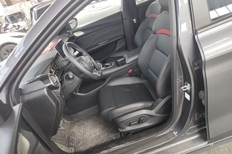 Used MG 5 2026 Model 300DVVT Global Flagship MAX Edition Left Front Seat