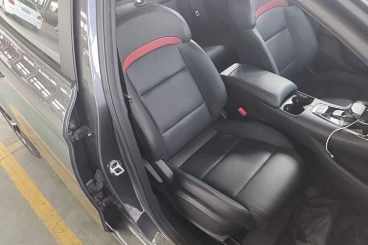 Used MG 5 2026 Model 300DVVT Global Flagship MAX Edition Right Front Seat