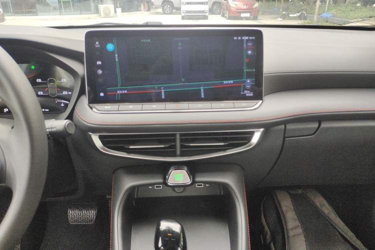 Used MG 5 2026 Model 180DVVT Global Luxury Edition Audio And AC Panel