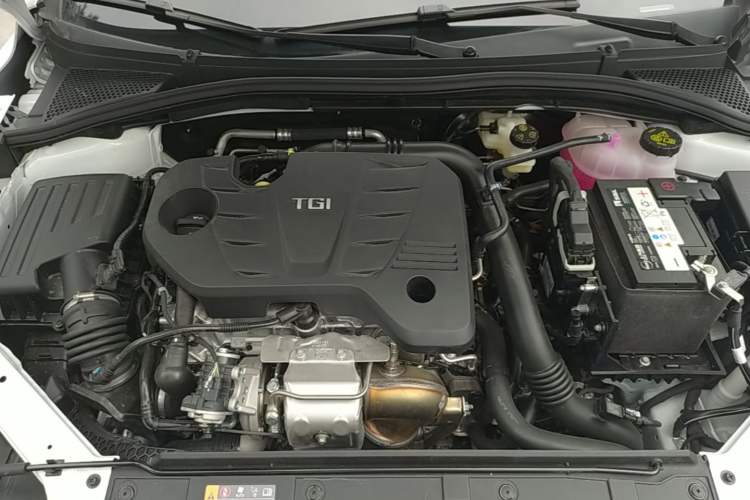 Used MG 5 2026 Model 300DVVT Global Flagship MAX Edition Engine Bay