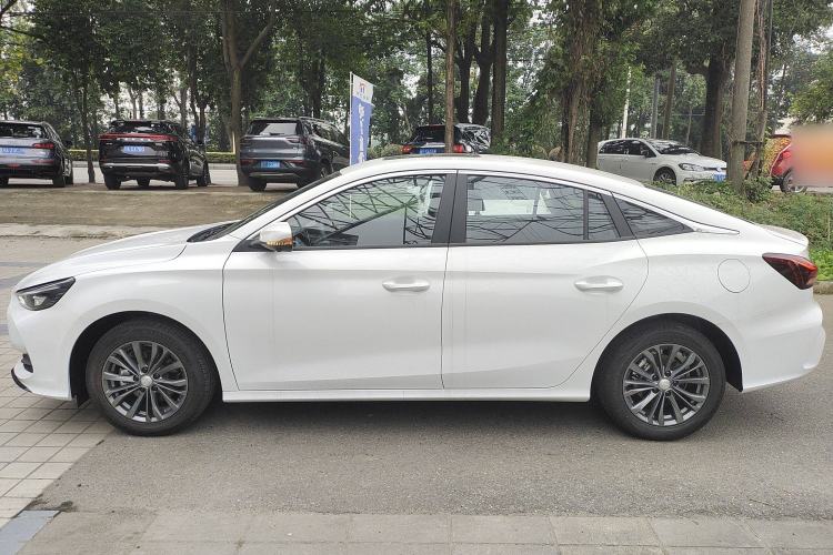 Used MG 5 2026 Model 180DVVT Global Luxury Edition Exterior 3
