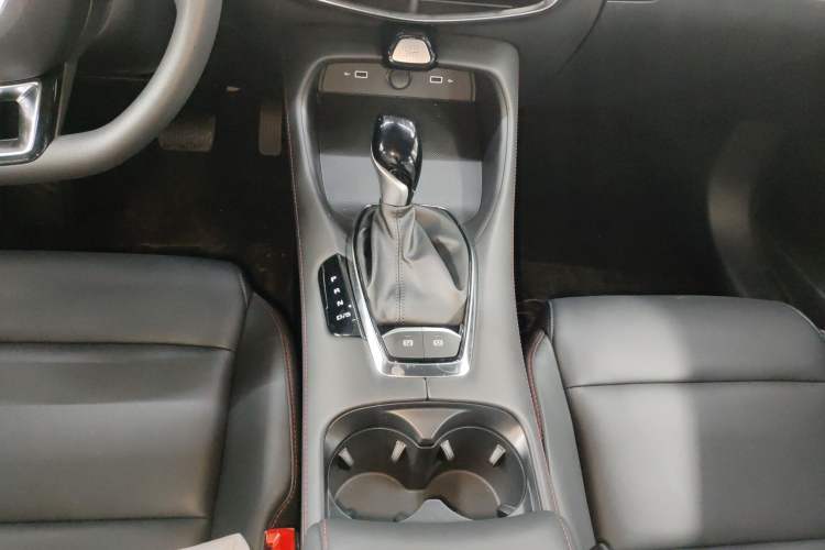 Used MG 5 2026 Model 180DVVT Global Luxury Edition Gear Lever