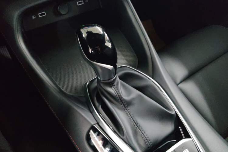 Used MG 5 2026 Model 180DVVT Global Early-Bird Edition Gear Lever
