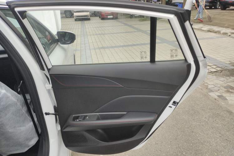Used MG 5 2026 Model 180DVVT Global Luxury Edition Interior 6