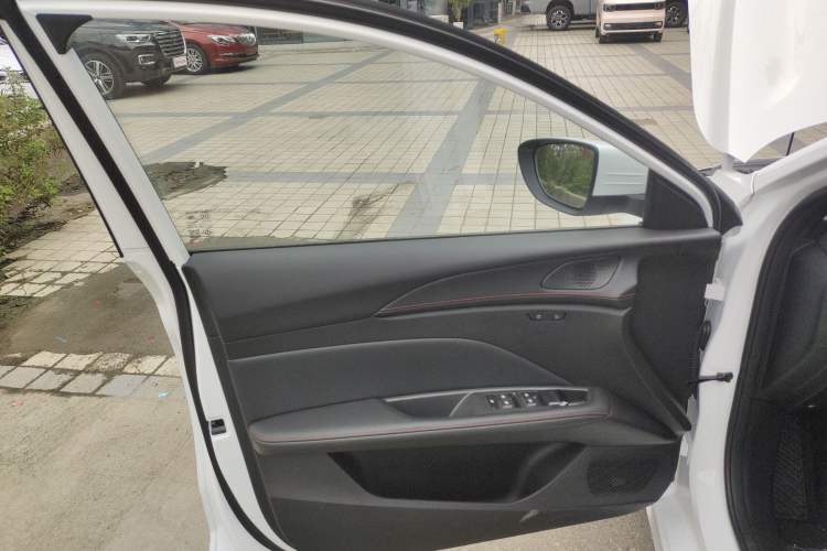 Used MG 5 2026 Model 180DVVT Global Luxury Edition Interior 7