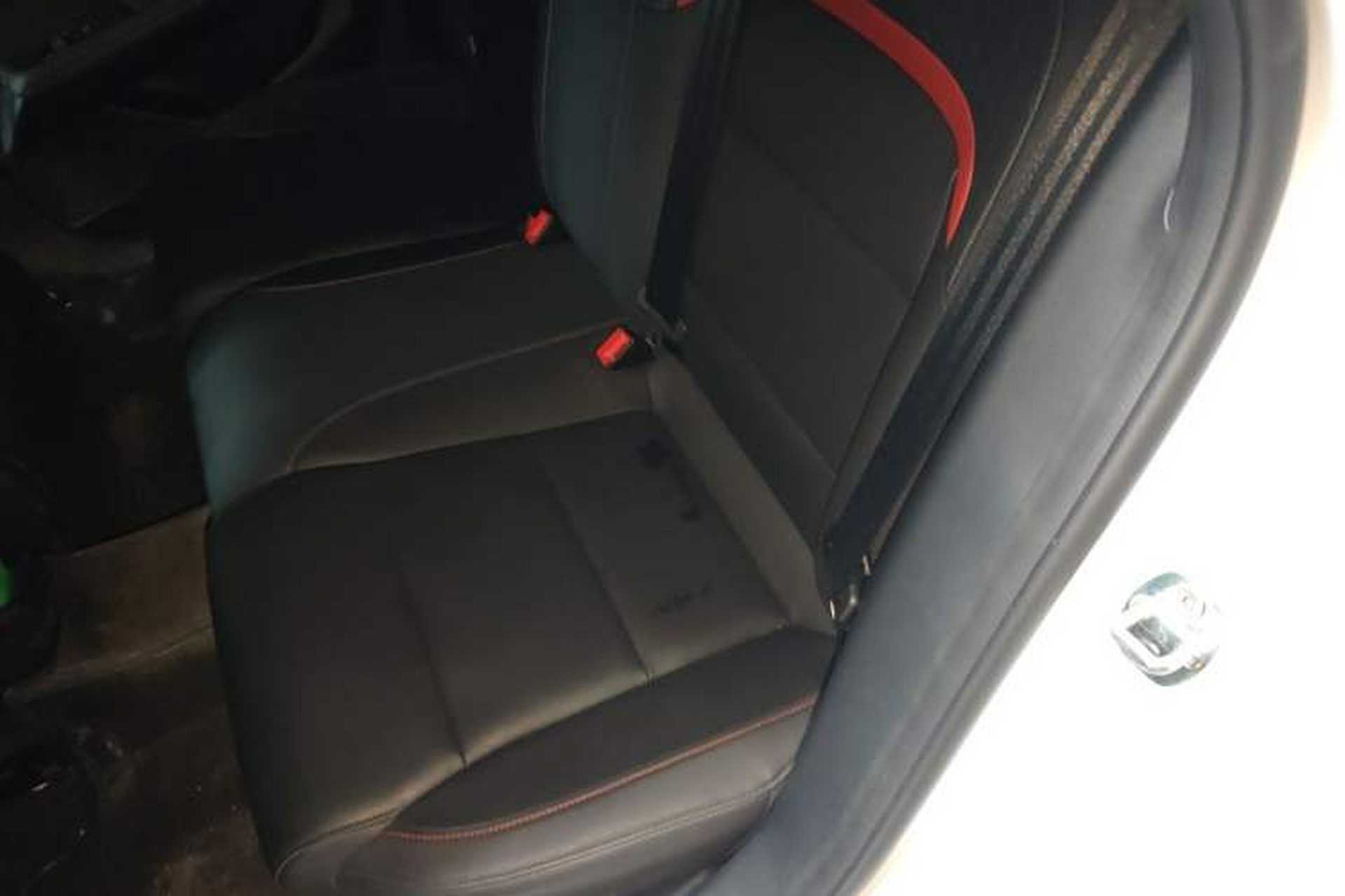 Used MG 5 2026 Model 180DVVT Global Early-Bird Edition Left Rear Seat