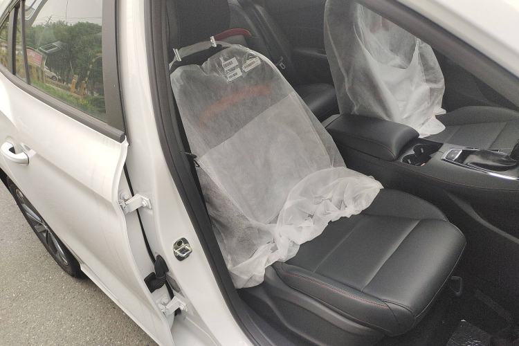Used MG 5 2026 Model 180DVVT Global Luxury Edition Right Front Seat