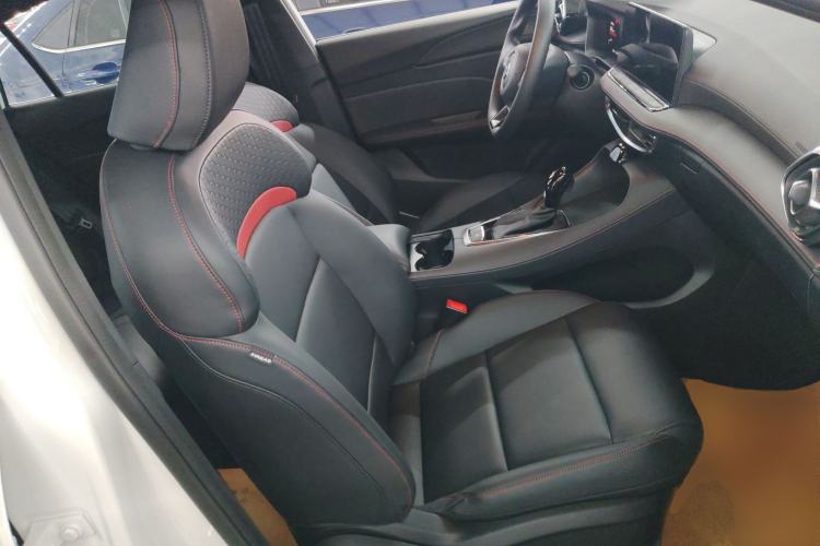 Used MG 5 2026 Model 180DVVT Global Early-Bird Edition Right Front Seat