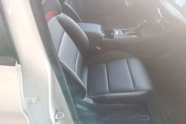Used MG 5 2026 Model 180DVVT Global Early-Bird Edition Right Front Seat