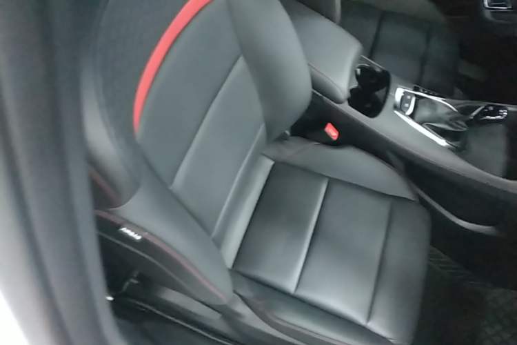 Used MG 5 2026 Model 180DVVT Global Early-Bird Edition Right Front Seat