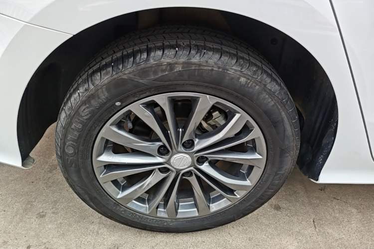Used MG 5 2026 Model 180DVVT Global Early-Bird Edition Right Rear Wheel Hub