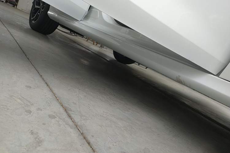 Used MG 5 2026 Model 300DVVT Global Flagship MAX Edition Right Side Sill