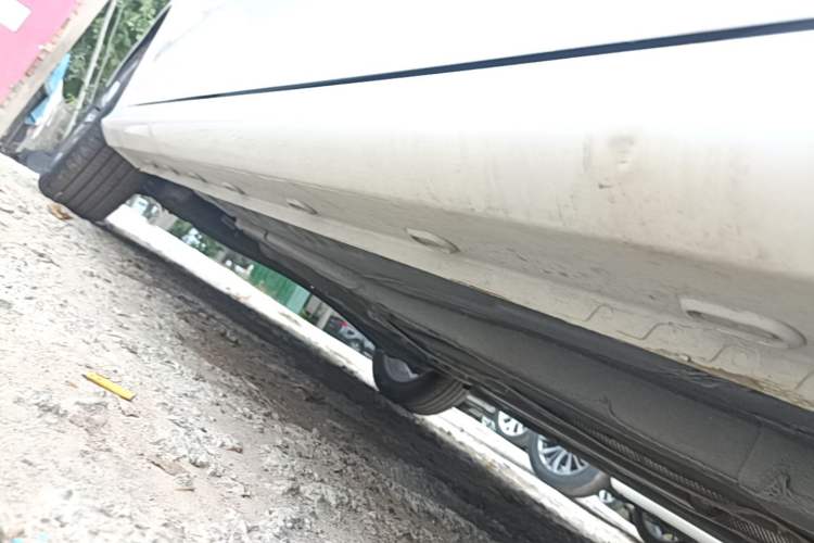 Used MG 5 2026 Model 180DVVT Global Early-Bird Edition Right Side Sill