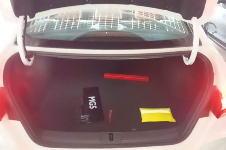 Used MG 5 2026 Model 300DVVT Global Flagship MAX Edition Trunk
