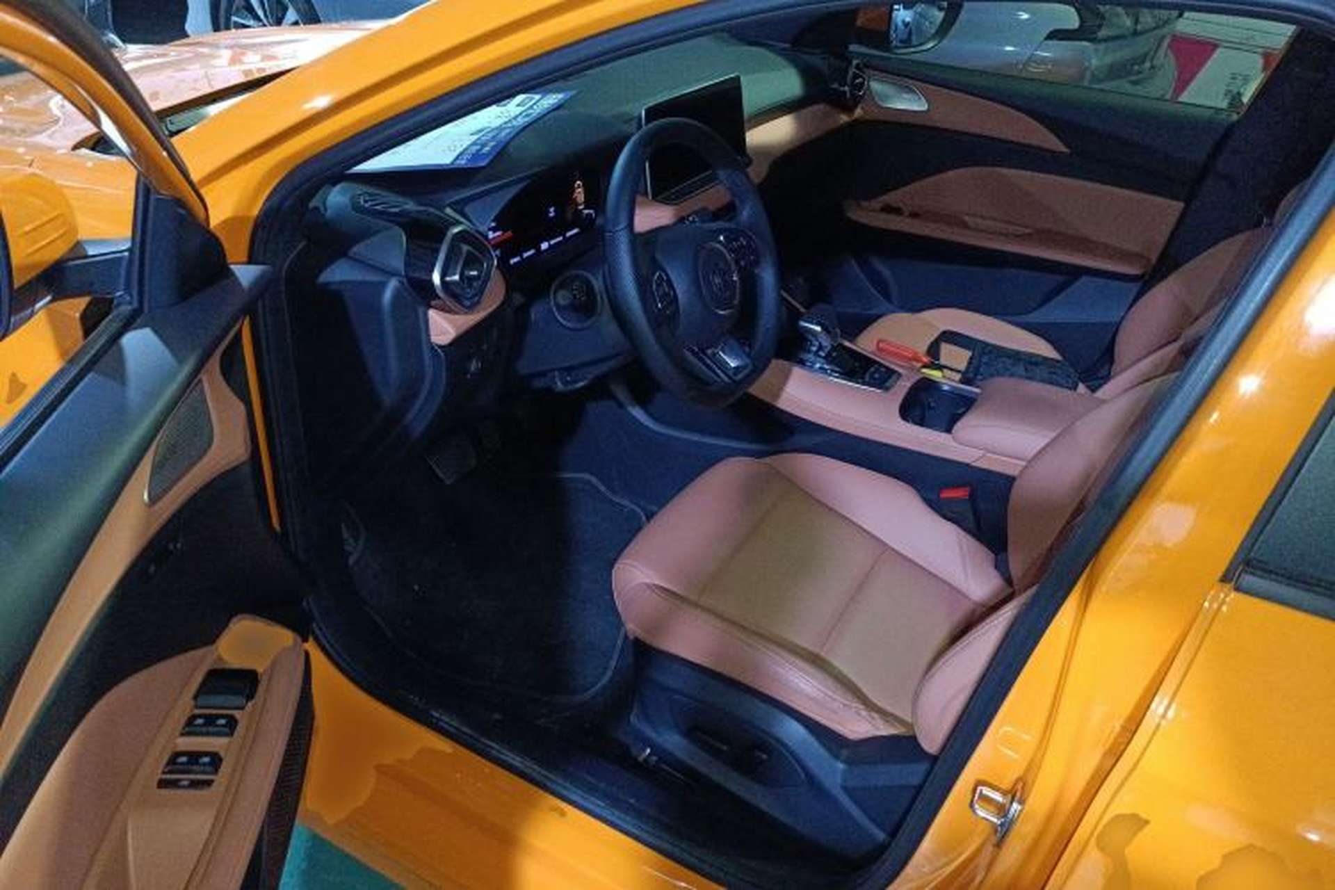 Used MG 5 2026 Model 300DVVT Global Flagship MAX Edition Driver Seat