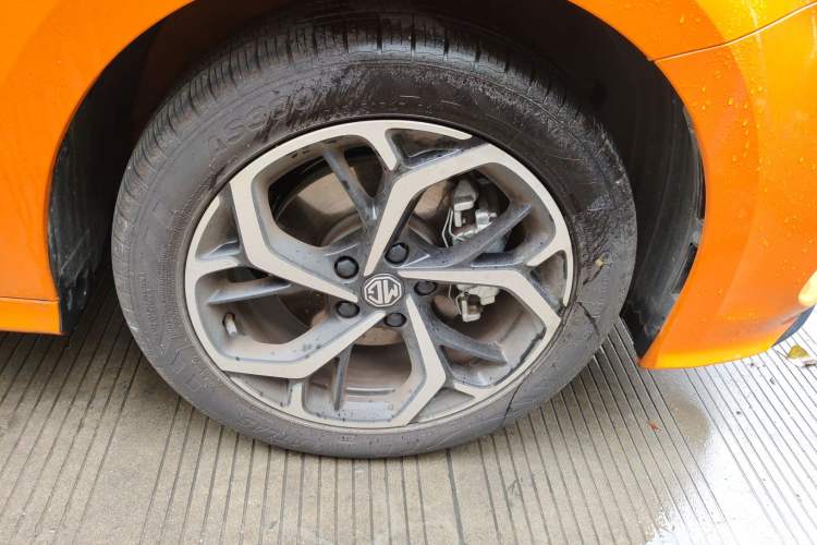 Used MG 5 2026 Model 300DVVT Global Flagship MAX Edition Right Front Wheel Hub
