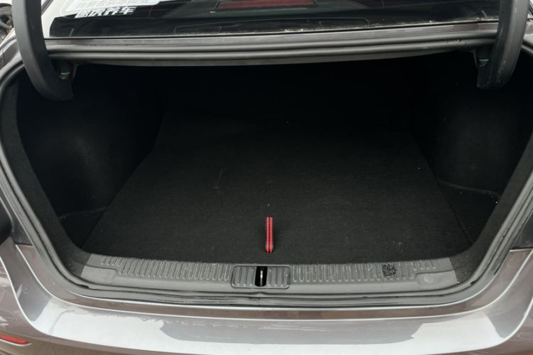 Used MG 5 Scorpio 2022 1.5T Trophy Sport Luxurious Edition Trunk
