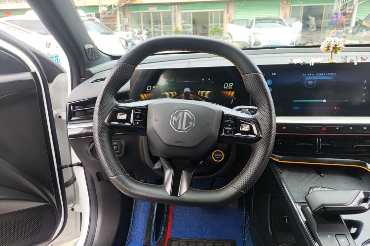 Used MG 5 Scorpio 2022 1.5T Trophy Sport Luxurious Edition Steering Wheel