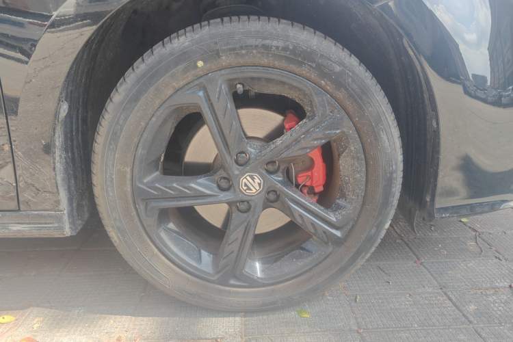 Used MG 5 Scorpio 2022 1.5T Trophy Sport Flagship Edition Exterior 7