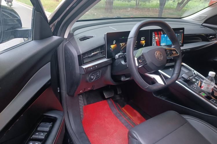 Used MG 5 Scorpio 2022 1.5T Luxury Edition Interior 3