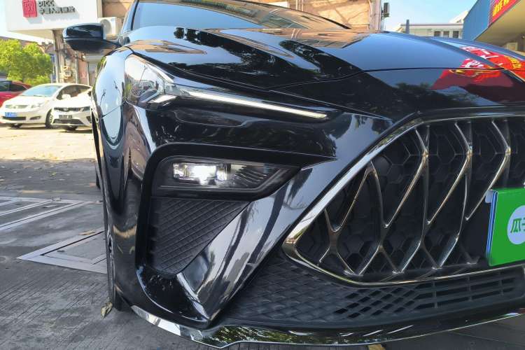 Used MG 5 Scorpio 2022 1.5T Luxury Edition Right Front Headlight