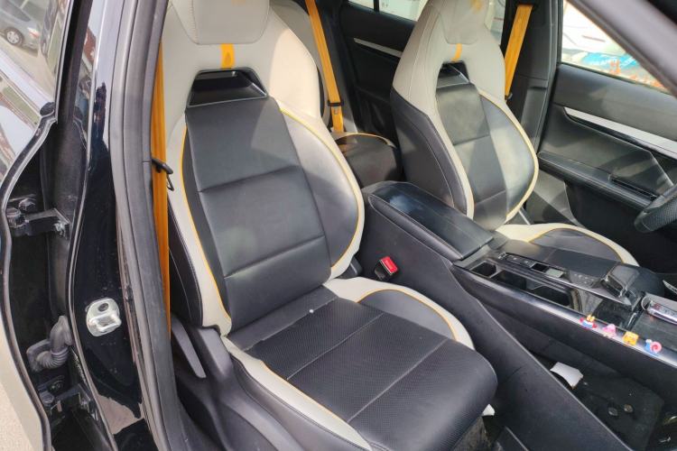 Used MG 5 Scorpio 2022 1.5T Trophy Sport Luxurious Edition Right Front Seat