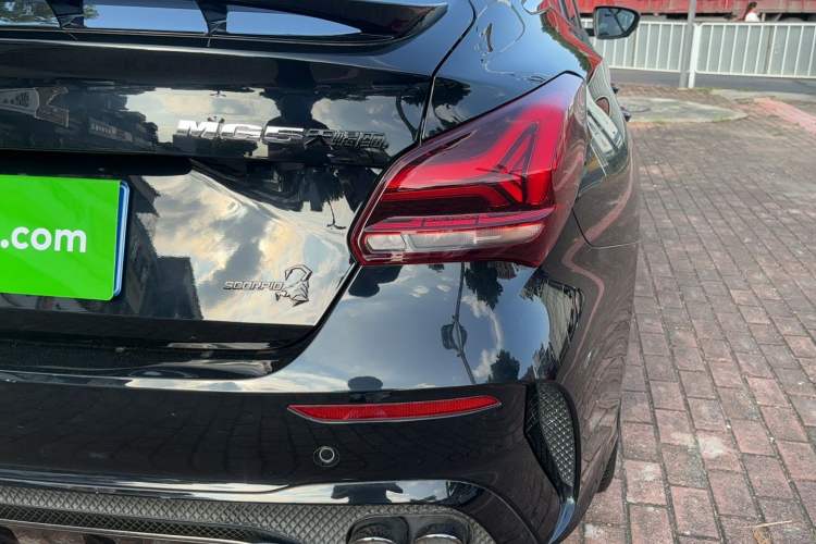 Used MG 5 Scorpio 2022 1.5T Luxury Edition Right Rear Taillight