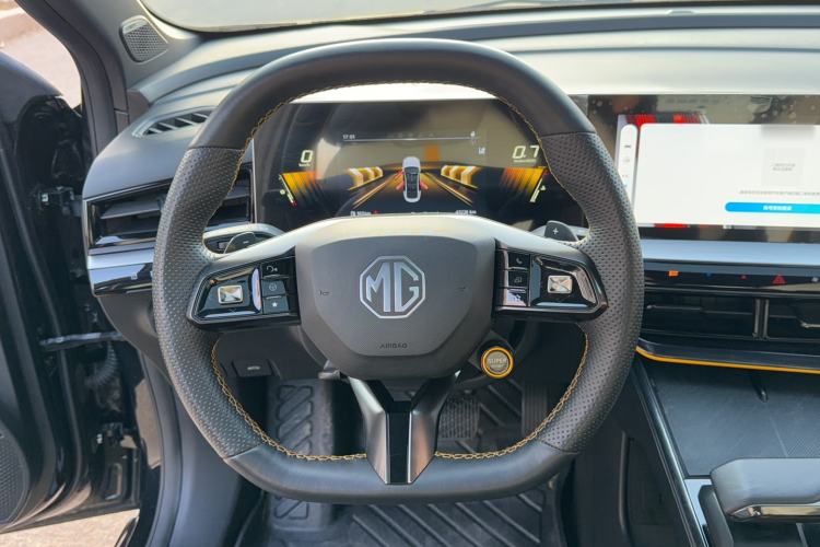 Used MG 5 Scorpio 2022 1.5T Trophy Sport Luxurious Edition Steering Wheel