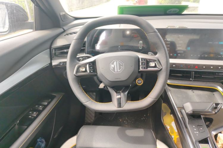 Used MG 5 Scorpio 2022 1.5T Trophy Sport Flagship Edition Steering Wheel