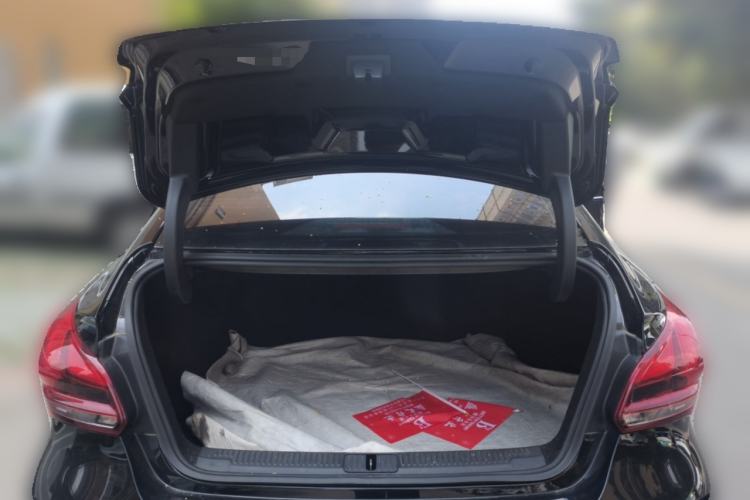 Used MG 5 Scorpio 2022 1.5T Luxury Edition Trunk