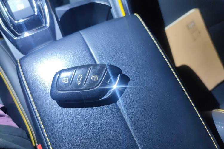 Used MG 5 Scorpio 2022 1.5T Trophy Sport Luxurious Edition Vehicle Key