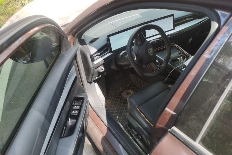 Used MG 5 Scorpio 2022 1.5T Trophy Sport Flagship Edition Driver Seat