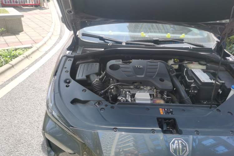 Used MG 5 Scorpio 2022 1.5T Trophy Sport Flagship Edition Engine Bay Right