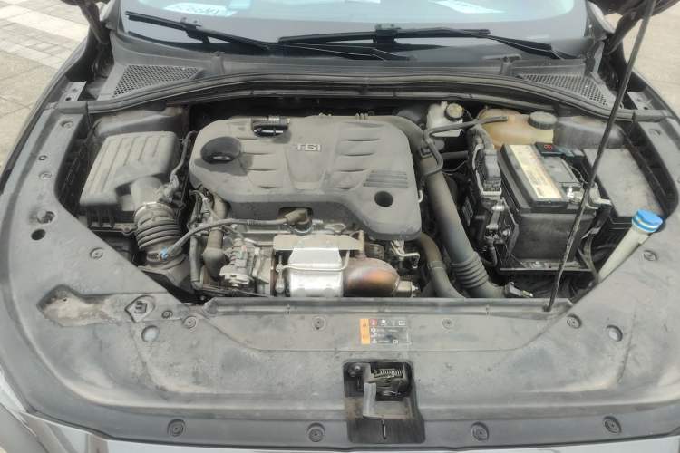 Used MG 5 Scorpio 2022 1.5T Luxury Edition Engine Bay