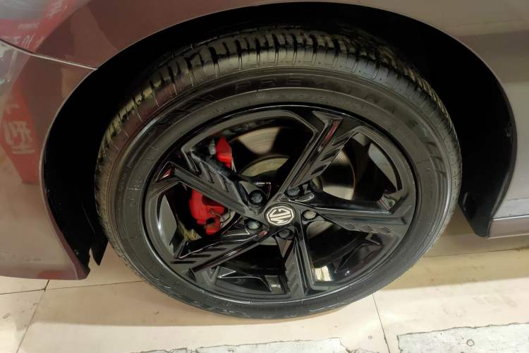 Used MG 5 Scorpio 2022 1.5T Trophy Sport Luxurious Edition Exterior 4