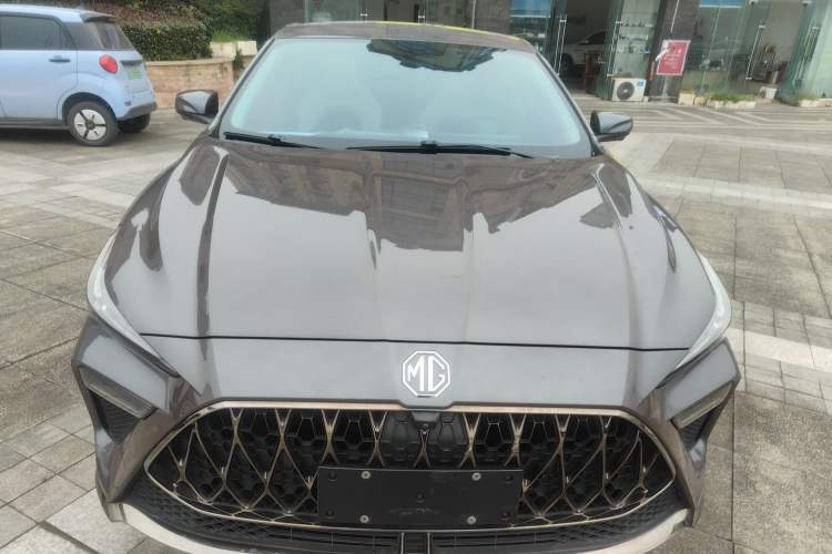 Used MG 5 Scorpio 2022 1.5T Luxury Edition Front