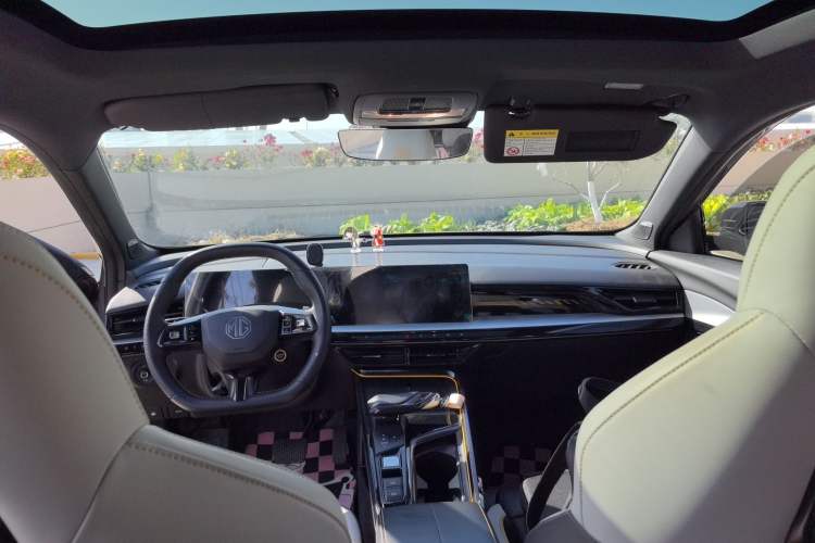 Used MG 5 Scorpio 2022 1.5T Trophy Sport Flagship Edition Headliner
