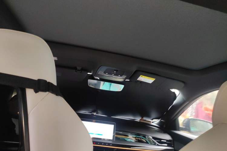 Used MG 5 Scorpio 2022 1.5T Trophy Sport Flagship Edition Headliner