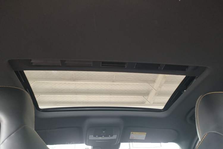 Used MG 5 Scorpio 2022 1.5T Trophy Sport Luxurious Edition Headliner