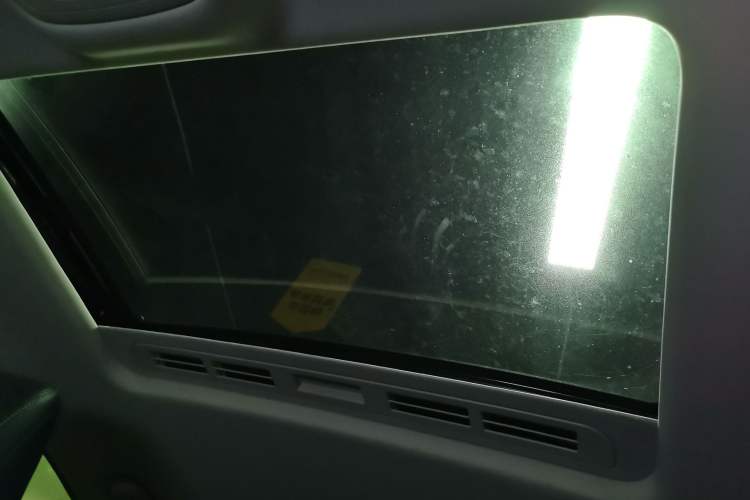 Used MG 5 Scorpio 2022 1.5T Luxury Edition Headliner