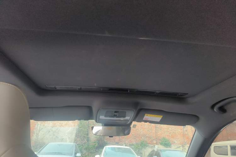 Used MG 5 Scorpio 2022 1.5T Trophy Sport Luxurious Edition Headliner
