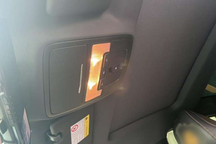 Used MG 5 Scorpio 2022 1.5T Trophy Sport Flagship Edition Interior 10