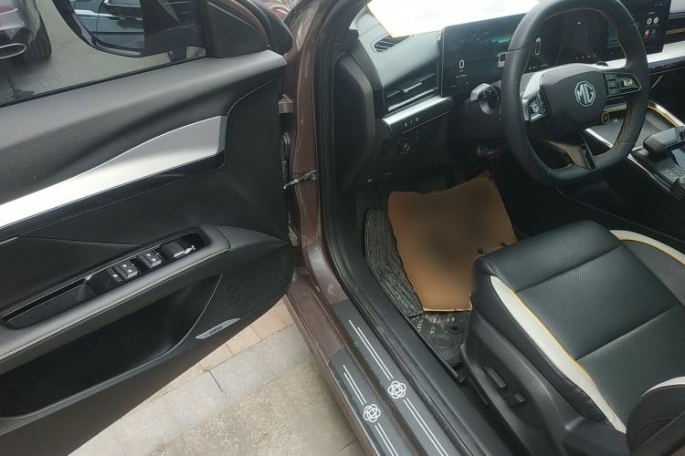 Used MG 5 Scorpio 2022 1.5T Trophy Sport Flagship Edition Interior 3