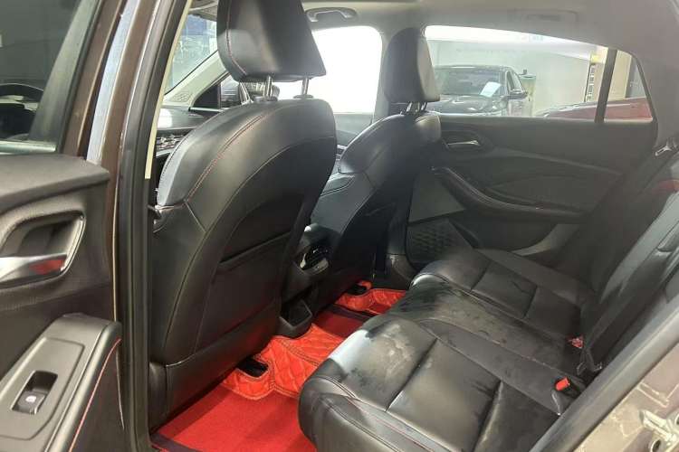 Used MG 5 Scorpio 2022 1.5T Trophy Sport Luxurious Edition Interior 4
